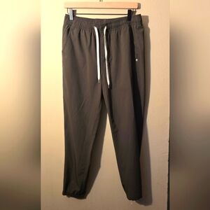 Vuori Mens Kore Jogger size medium